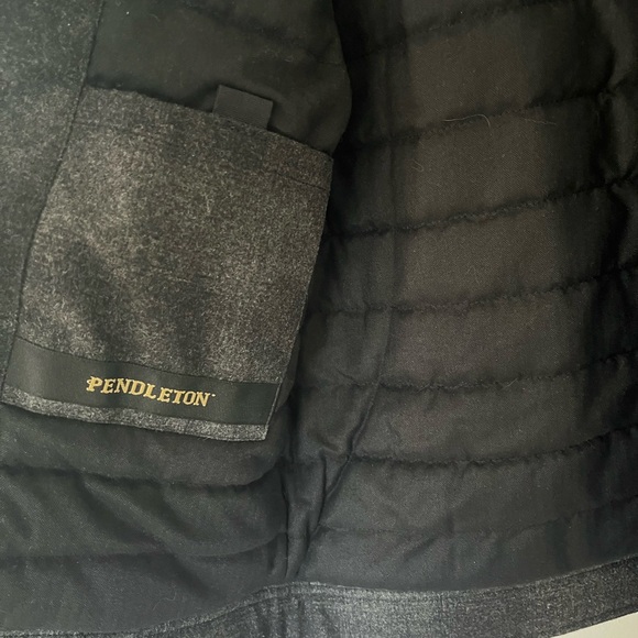 Men's Gray Jacket - Picture 5 of 6